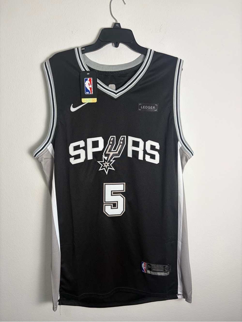 NWT Stephon Castle Spurs Nike Swingman Jersey
